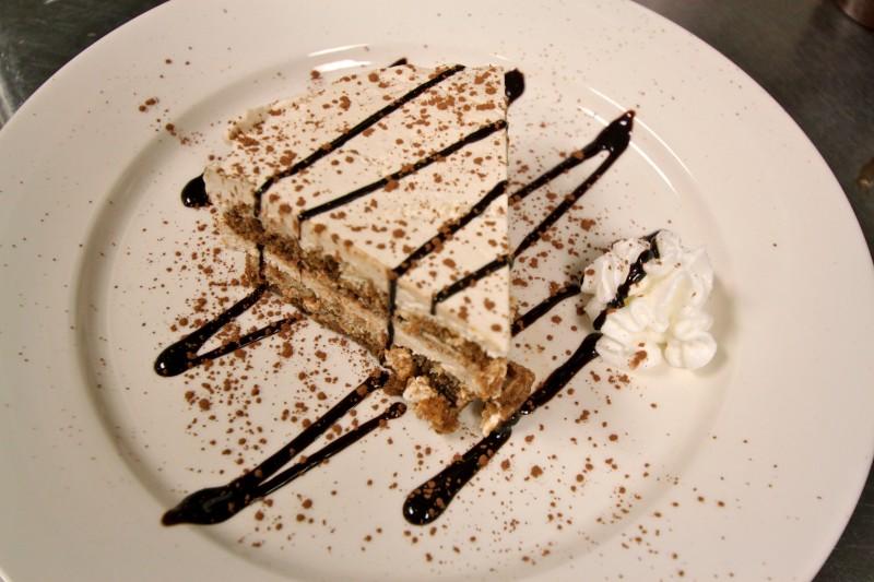 Taorminas+famous+and+delicious+Tiramisu+cake