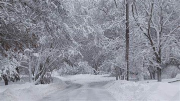 Should We Be Dreaming of a White Christmas This Year?