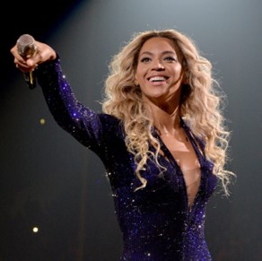5th musician to ever reach billionaire status: Beyonce