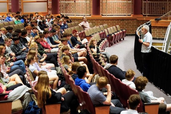 Holocaust Survivor Shares Experience with Community